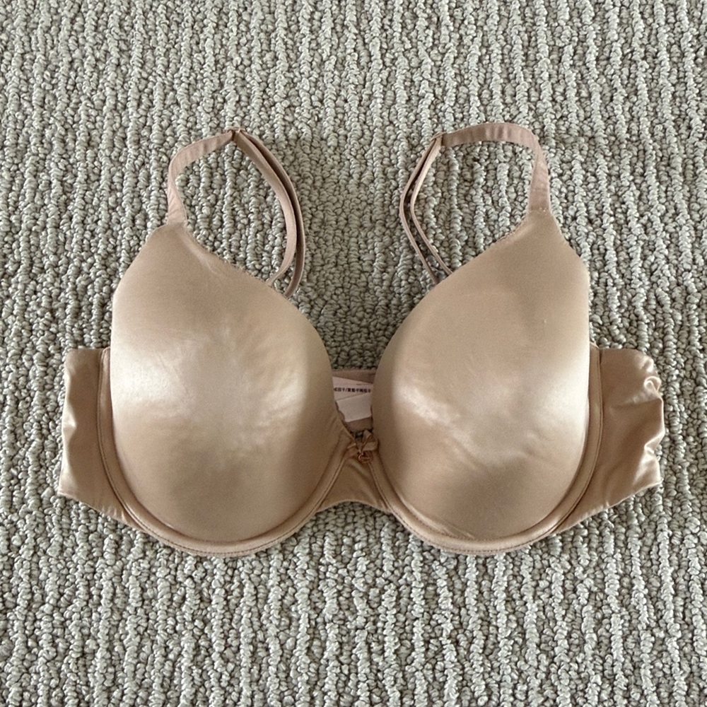 Victoria’s Secret Body by Victoria Perfect Coverage